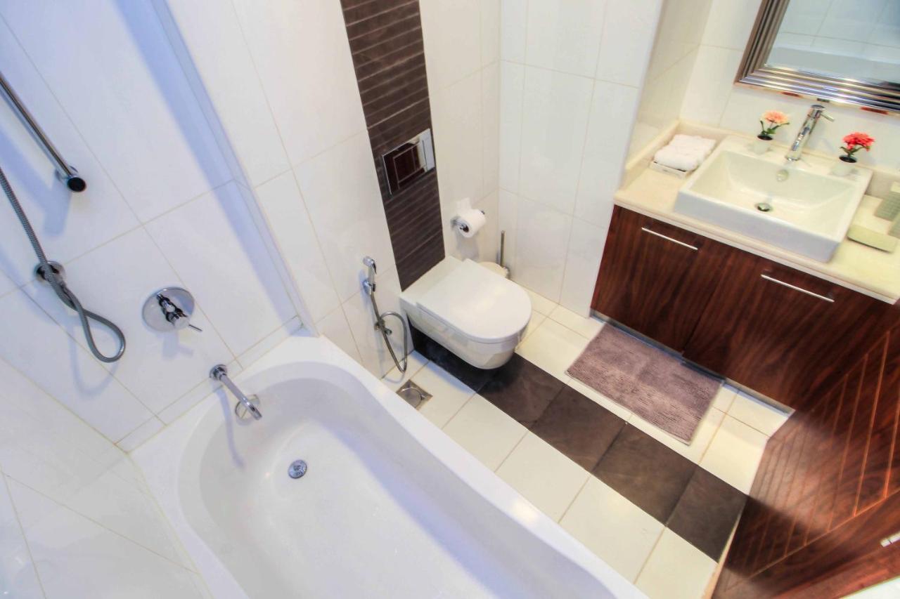 Durrani Homes - Luxurious Studio Near Dubai Mall With Pool View Dış mekan fotoğraf